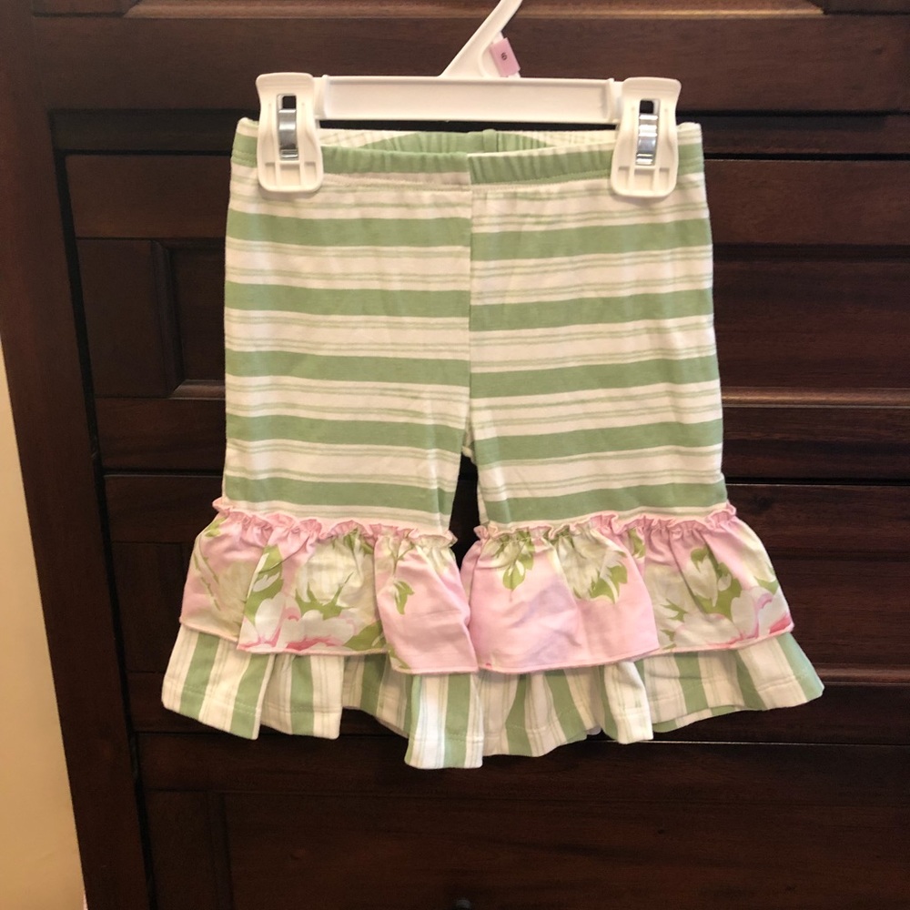 Floral/stripped shorts